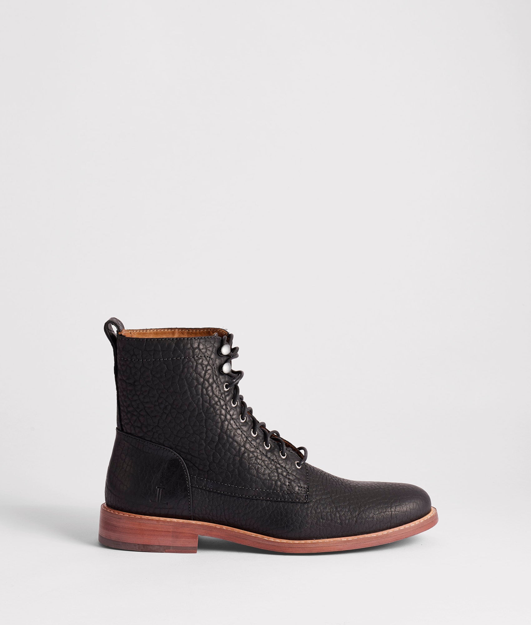 6 Lace Up Derby Boot :: Black