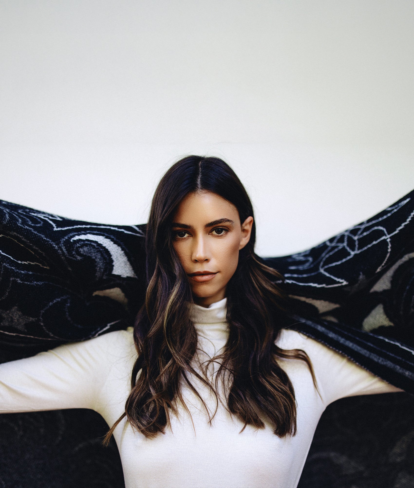 The Lodge Blanket :: Black/ White - Image 5