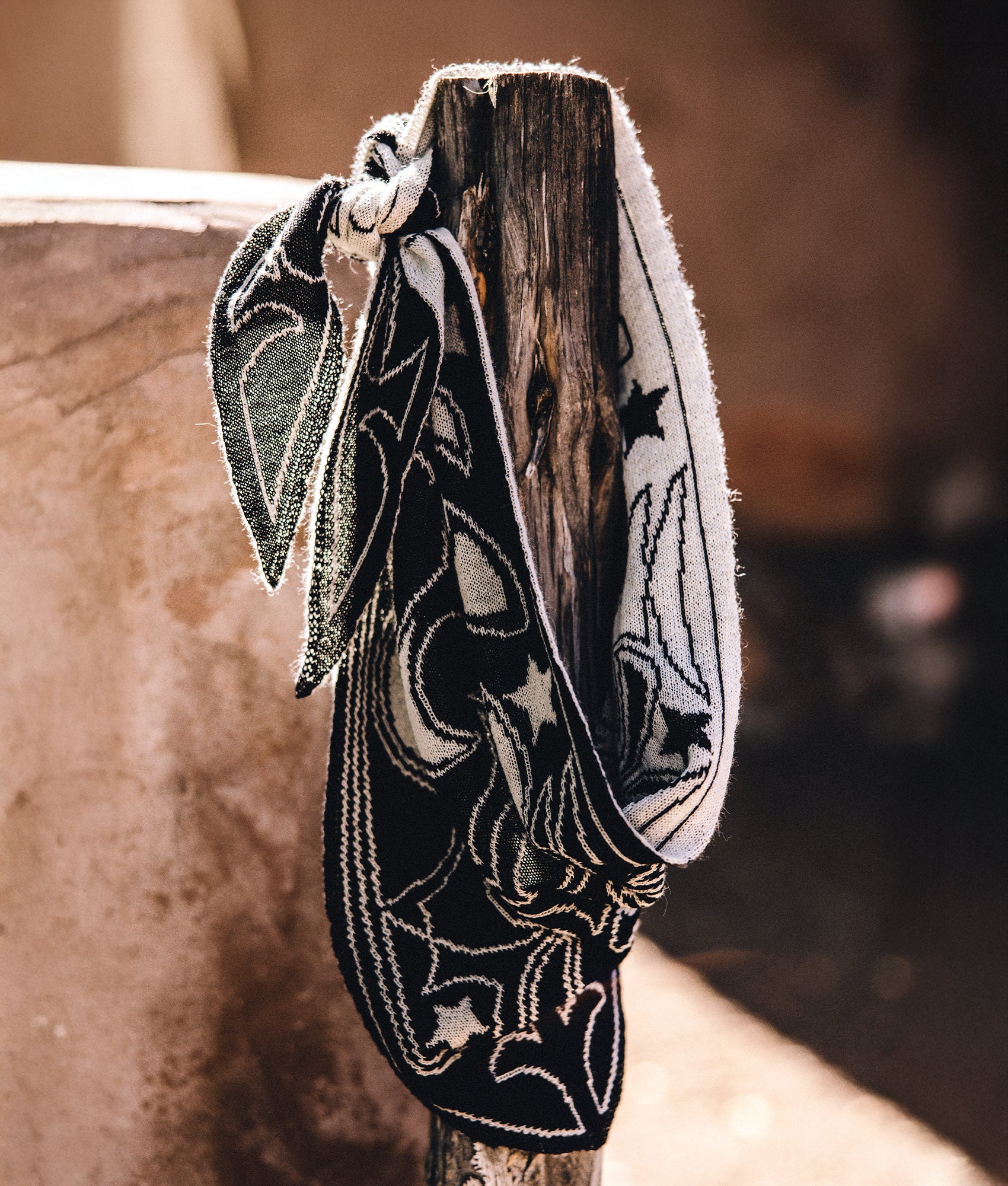 Liberty Scarf :: Black - Image 5