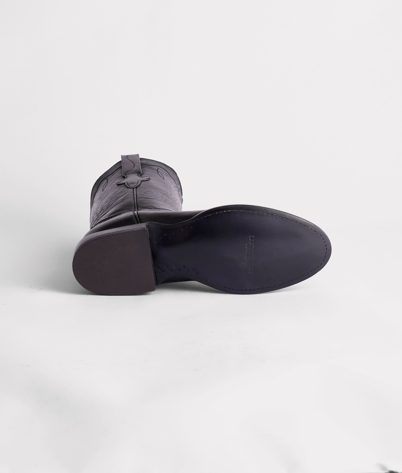 Tanner :: Black - Image 6