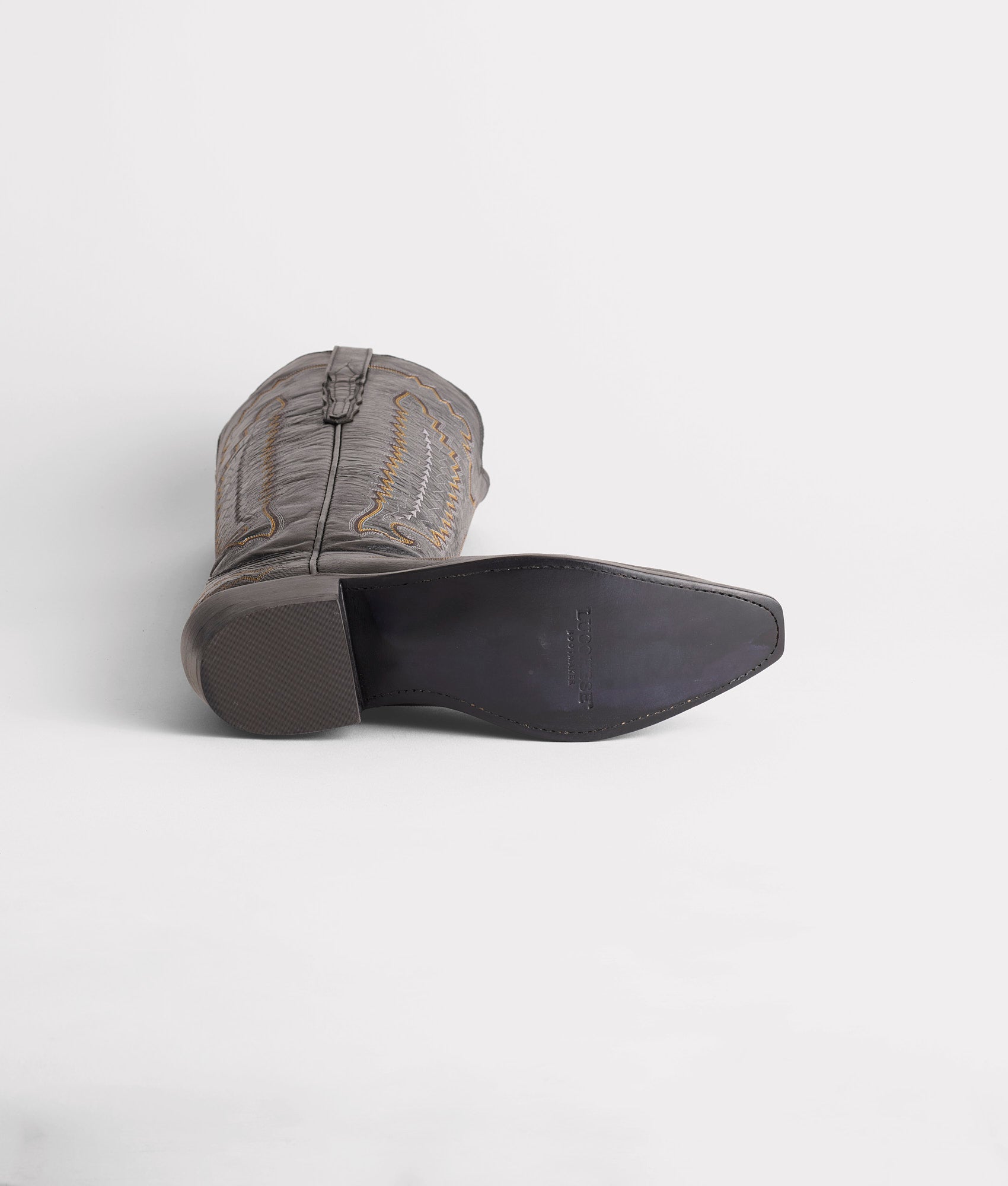 Priscilla :: Black - Image 6