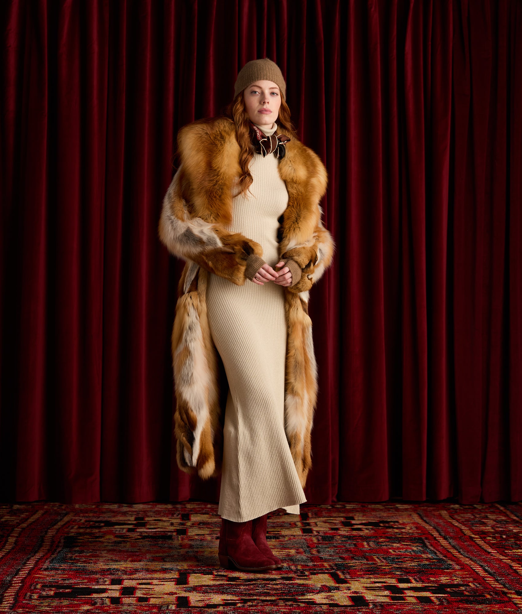 Park City Cashmere Fingerless Gloves :: Oatmeal - Image 4