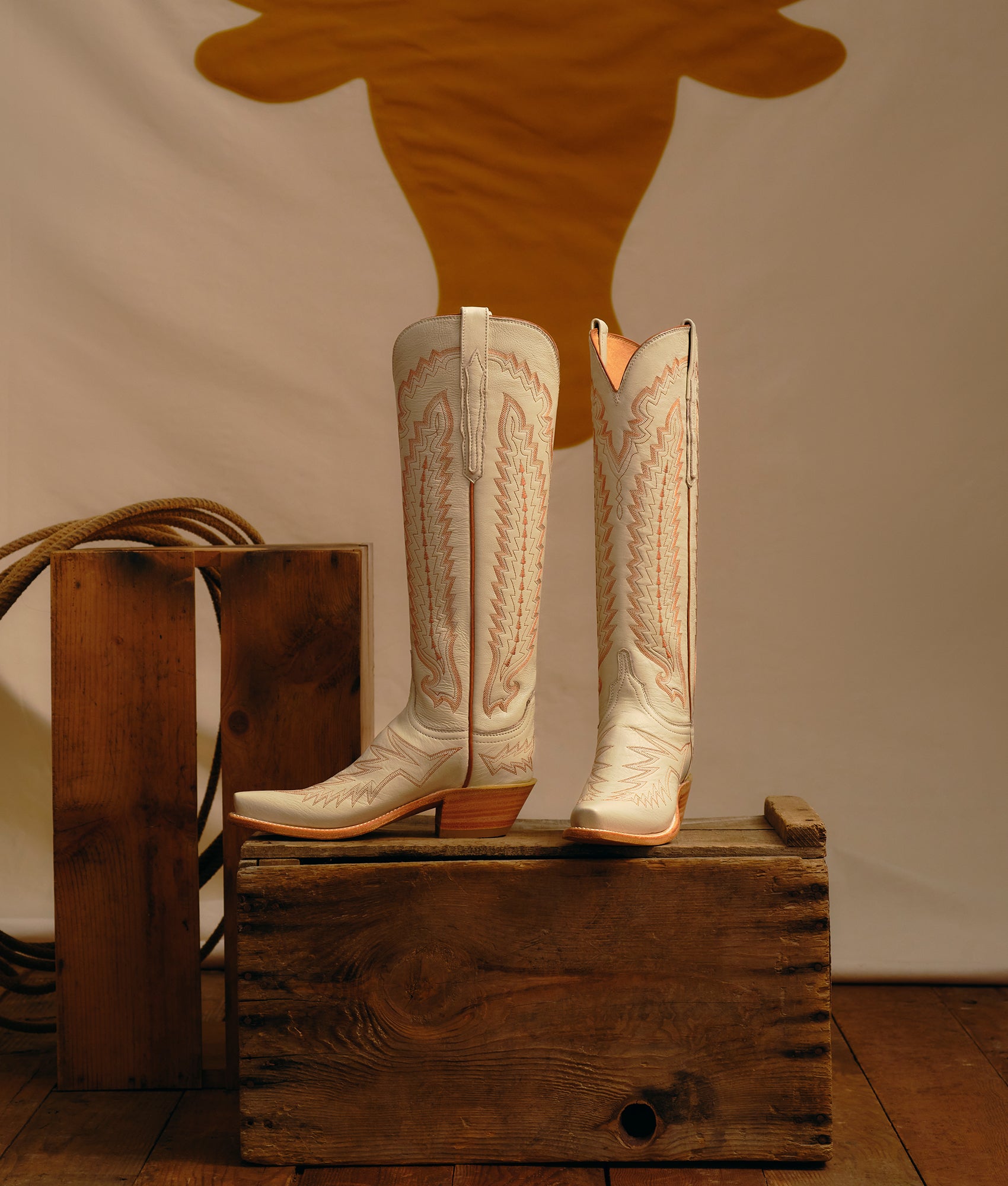 Priscilla :: Glitz Cream W/ Burnt Orange Stitching - Image 9