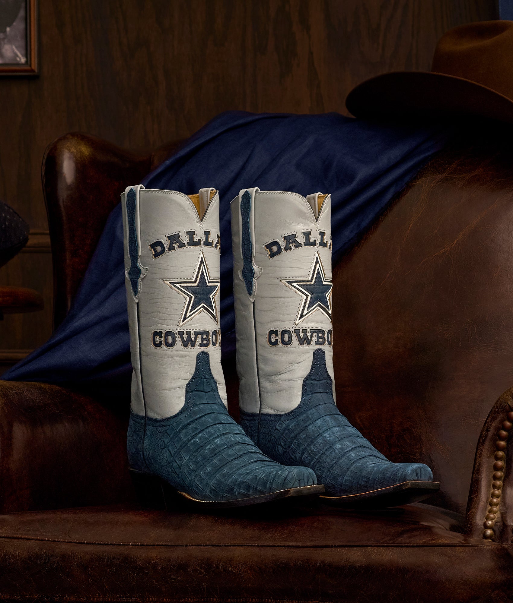 The 1960 :: Navy - Image 3