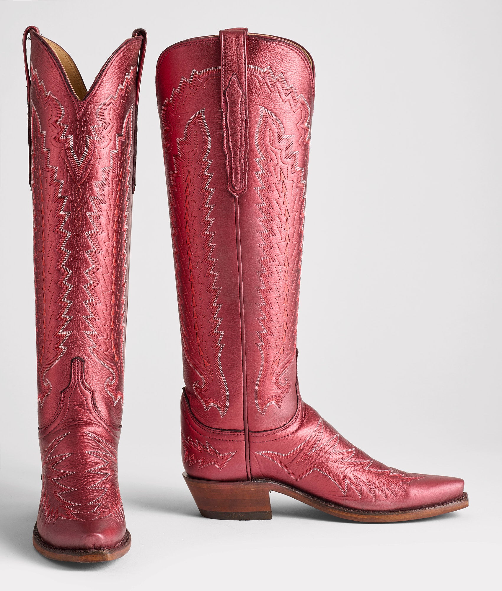 Priscilla :: Black Cherry Metallic - Image 2