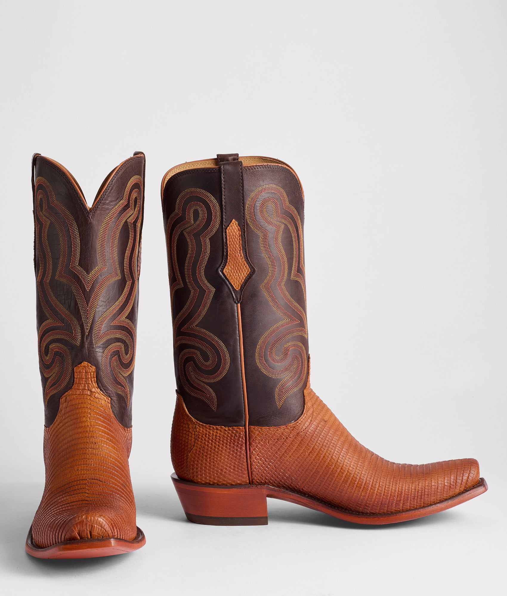 Easton :: Antique Tan - Image 2